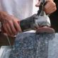 Как производить сверление и резку искусственного камня Как разрезать камень в домашних условиях
